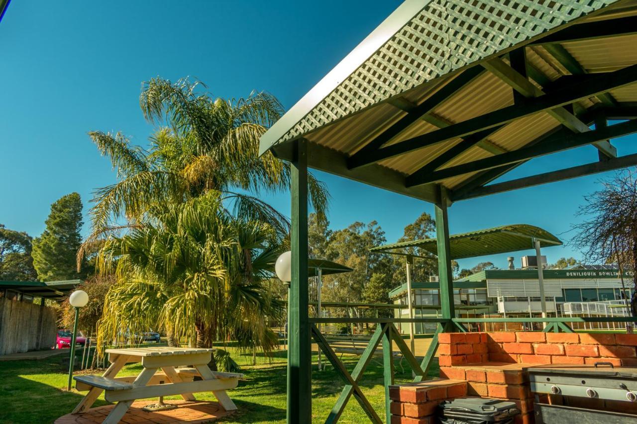 Deniliquin Country Club Motor Inn Esterno foto