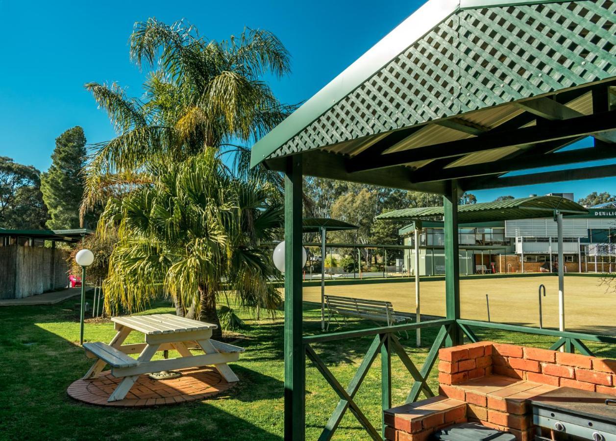 Deniliquin Country Club Motor Inn Esterno foto